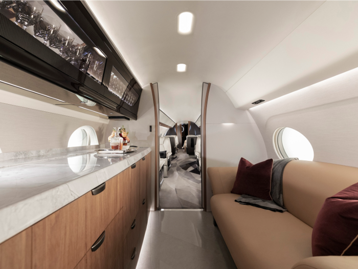 There are 20 panoramic oval windows, which Gulfstream says are the largest in the industry.