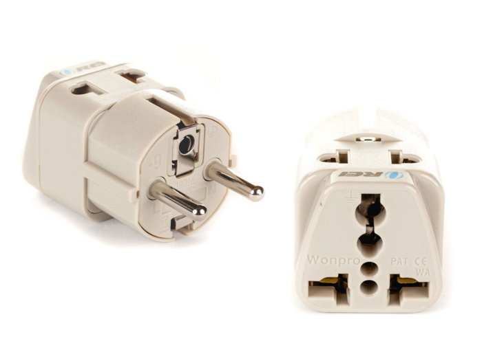 The best travel adapter for European travelers