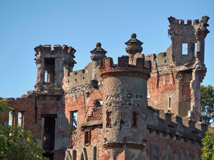 But in 1992, Neil Caplan, a resident of nearby Beacon, New York, formed the Bannerman Castle Trust. The group raised money to restore the island; Caplan is now its executive director.