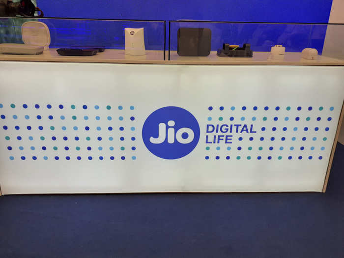 ​Second price war triggered by Reliance Jio