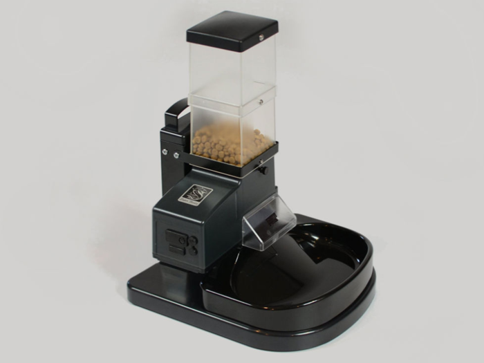 The best automatic cat feeder for multiple cats