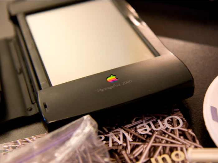 The Newton attempted to add a more personal touch to technology, but it suffered from delays and bugs.