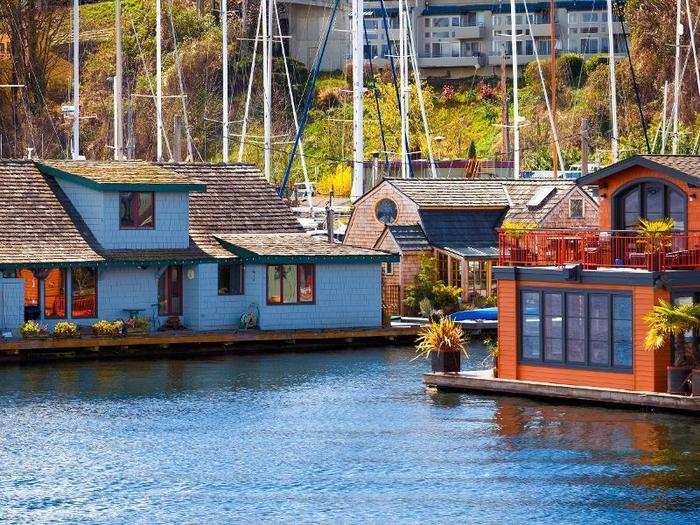 Walk along South Lake Union and check out the city