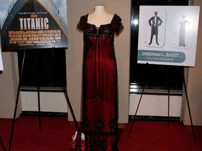 An iconic dress that Kate Winslet wore in "Titanic" sold for a whopping $330,000 in 2012.