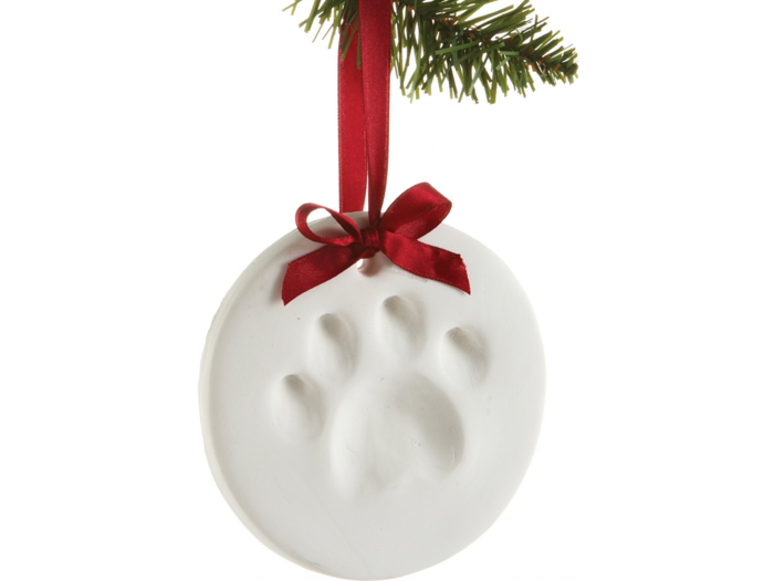 An imprinted ornament of your furry friend