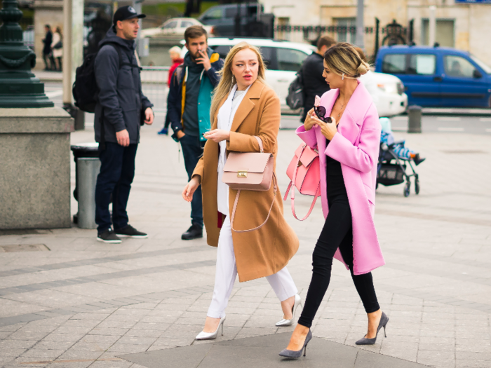 4. Most of the Russian women I saw had a more traditionally feminine style — with perfectly manicured nails, long flowing hair, immaculate makeup, and high heels — than I