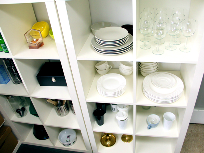 Buy: Dishware