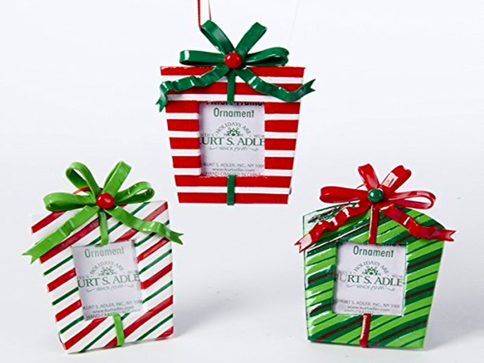 An gift-worthy ornament set