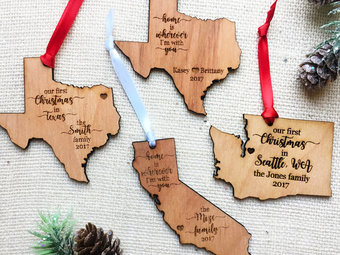 An ornament that spotlights hometown roots