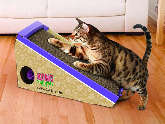 The best cardboard cat scratcher