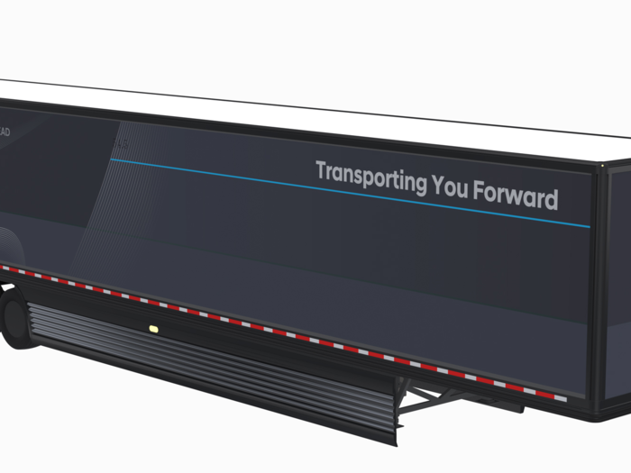 The trailer has been optimized to transport cold chain goods. Maximum cooling power is always available, even after the truck’s engine is turned off via an intelligent control system and an independent cooling power.