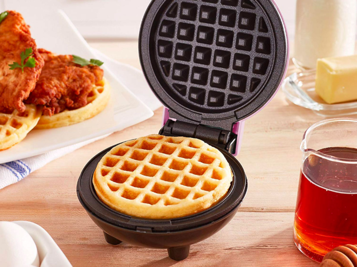 A cute kitchen gadget that makes breakfast in a flash