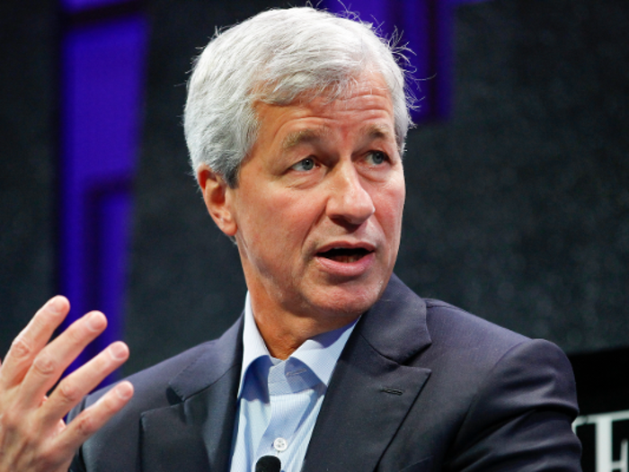 Jamie Dimon: "Some would say she vilifies successful people. I don