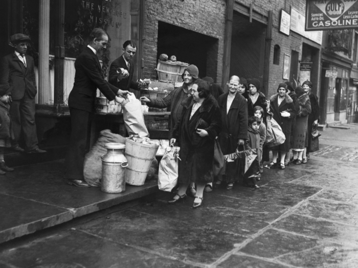 In 1933, Congress nearly passed a 30-hour workweek bill to cut hours as an alternative to unemployment during the Depression, but it failed as opponents called it "communist."