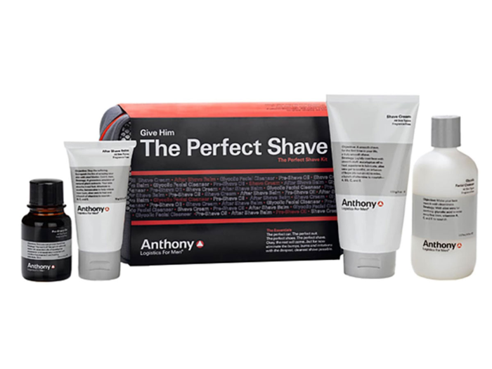 A travel shave kit