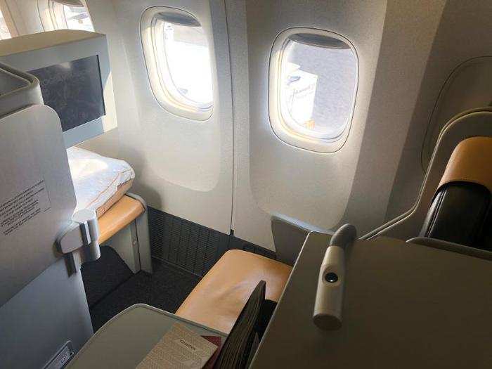 The business-class cabin has a 1-2-1 layout, which means each seat has direct access to the aisle.