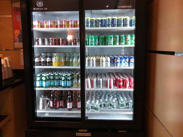 ... And a refrigerator with juice, water, and soda. There was also Budweiser — I would have expected an Italian beer like Peroni, but who knows.