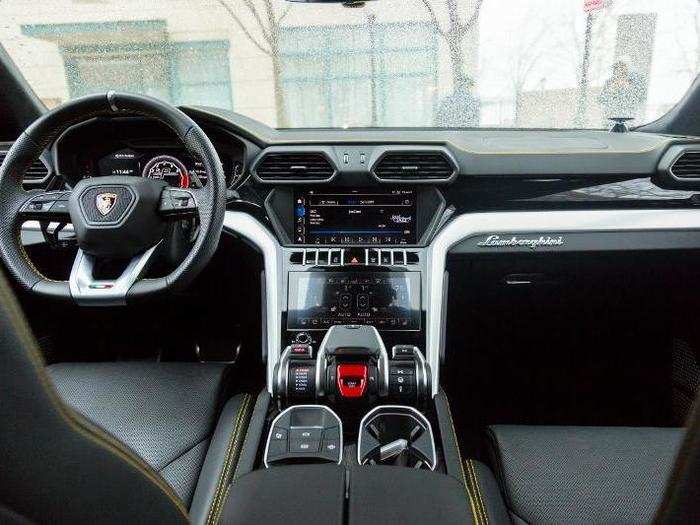 Much of the "Nero Ade" interior is derived from the Huracan and Lambo