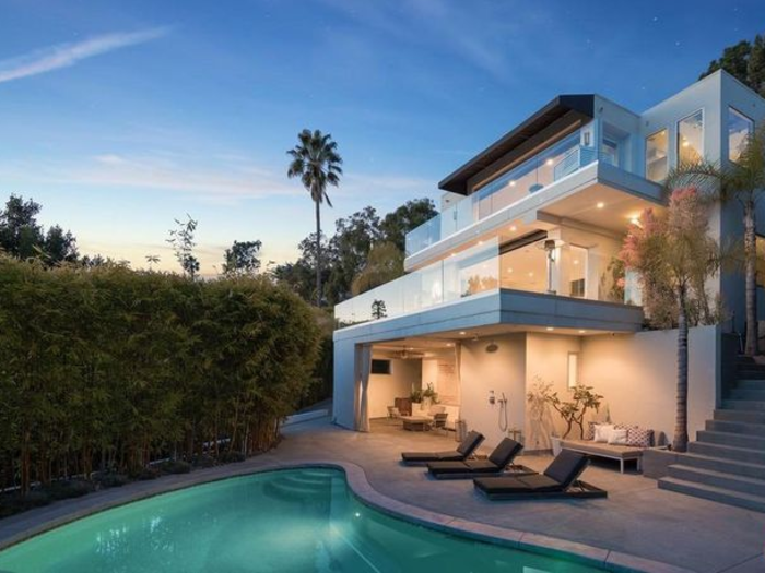 Harry Styles sold his Los Angeles home for $6 million after it was on the market for two years.