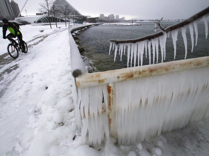 Milwaukee, Wisconsin, gets its fair share of snowfall, and is below freezing on an average winter