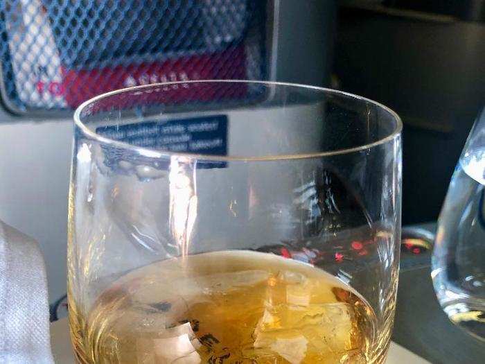 As I was eating my main course, the cabin crew came around to offer fresh drinks. I went for a Woodford on the rocks this time.