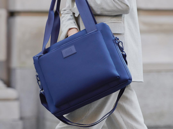 A practical everyday bag that looks good too