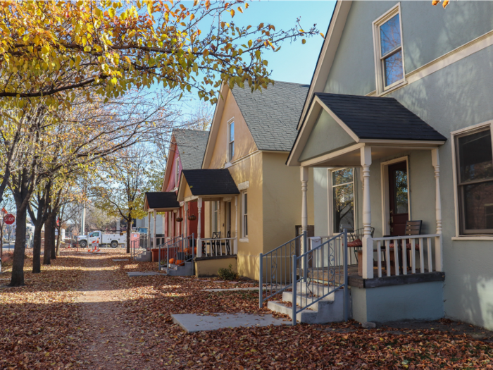 I did see a few single-family homes downtown, but they seemed to be few and far between.