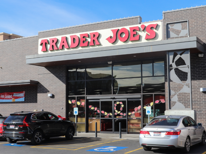 When it comes to food shopping, I found two of the mainstays of millennial grocery shopping. Boise