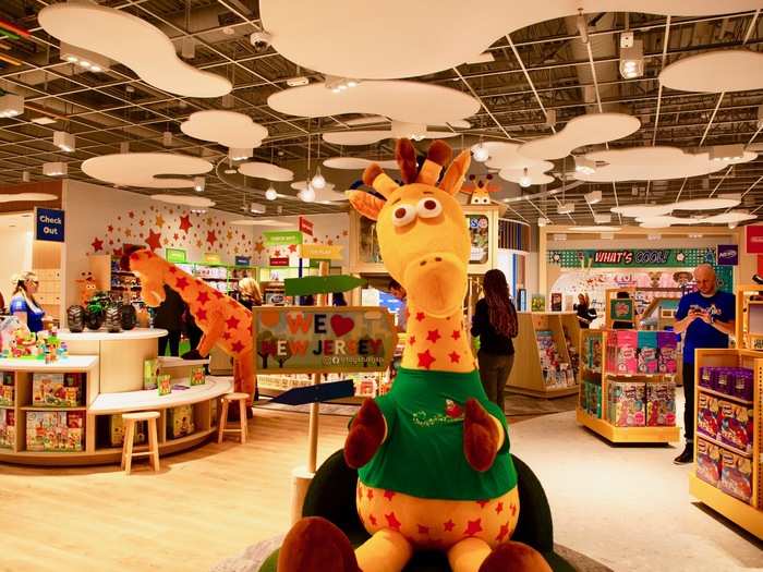 Toys R Us as we once knew it might be dead. But this new store concept, though different, might be able to propel the brand to long-term life after death.