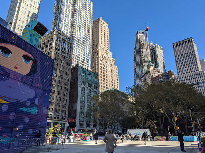 The Pixel 4 also does justice to cityscapes. It has good HDR, which means it captures a wider range of light — more detail in shaded areas, for instance. The Pixel 4