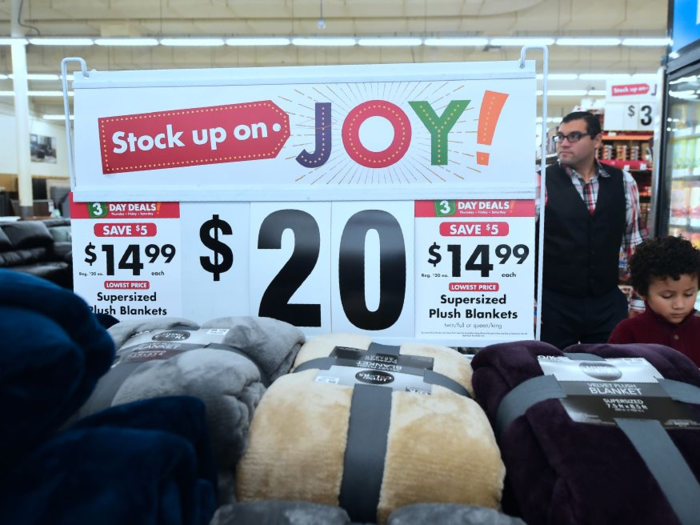 On the domestic front, foot traffic in stores on Black Friday declined by 1.7% between 2017 and 2018 in the US, CNBC reported.