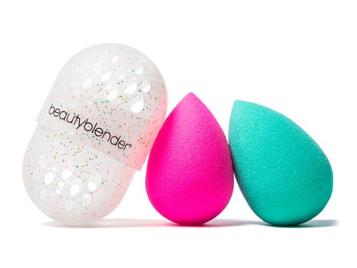 Beautyblender makeup sponge