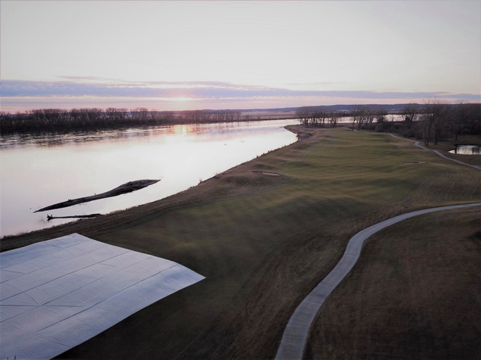 The richest town in South Dakota is Dakota Dunes.