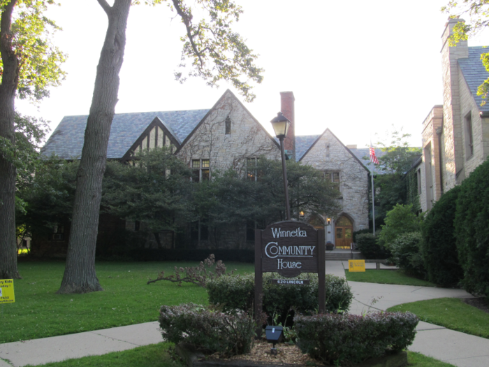 The richest town in Illinois is Winnetka.