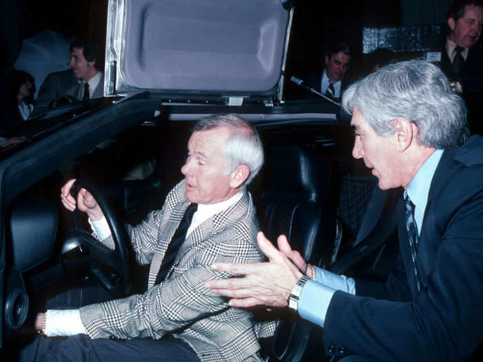 DeLorean was no stranger to the celebrity circuit. Here he is with Johnny Carson, a DeLorean owner and investor.