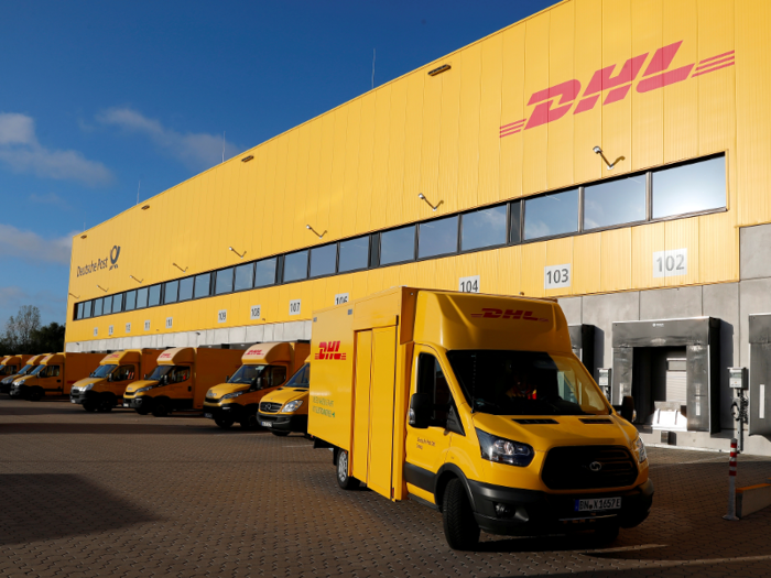 42. DHL