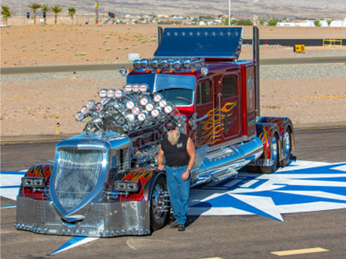 This imagery continues on with the the tires, which have chrome rims and hubcaps that are embellished with spikes.