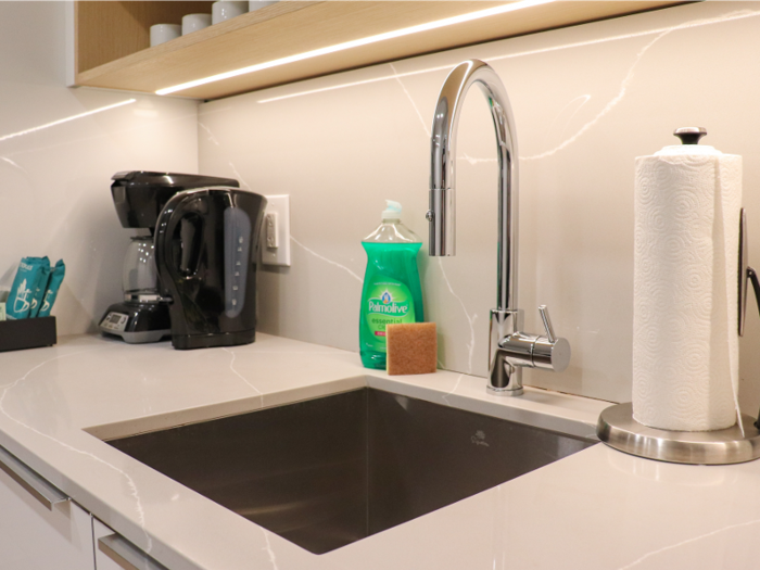 I was pleasantly surprised that the kitchen was stocked with everything I could think of needing for cooking and cleaning up, including paper towels, dish soap, and a sponge.