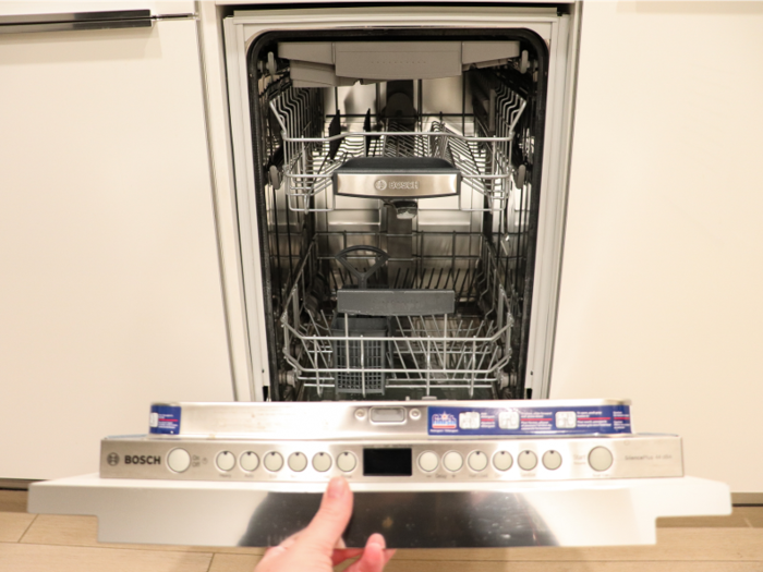 There was even a Bosch dishwasher, a coveted amenity in New York apartments.