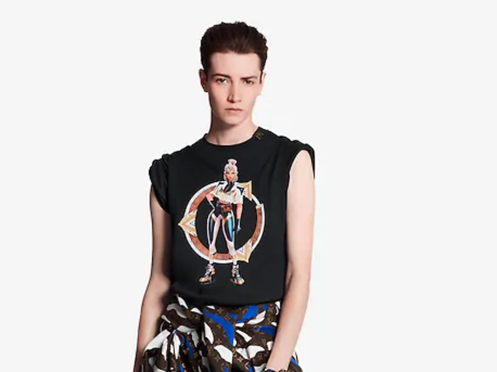 This look, with League of Legends character Qiyana printed on a t-shirt, has a more clear connection to the game. The tee, jogging pants, hoodie, sneakers, and watch make this look $8,890.