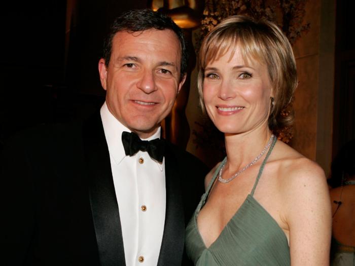 In 1995, Iger married journalist Willow Bay who, at the time, was a stand-in weekend news anchor on Good Morning America, and was poised to take over for then-full time host Joan Lunden.