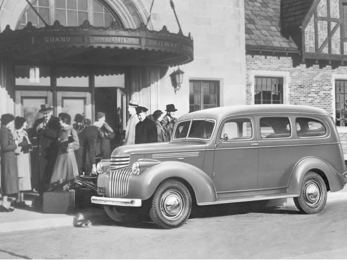 The Suburban arrived in 1935. By 1937, true to its name, it was big in the 