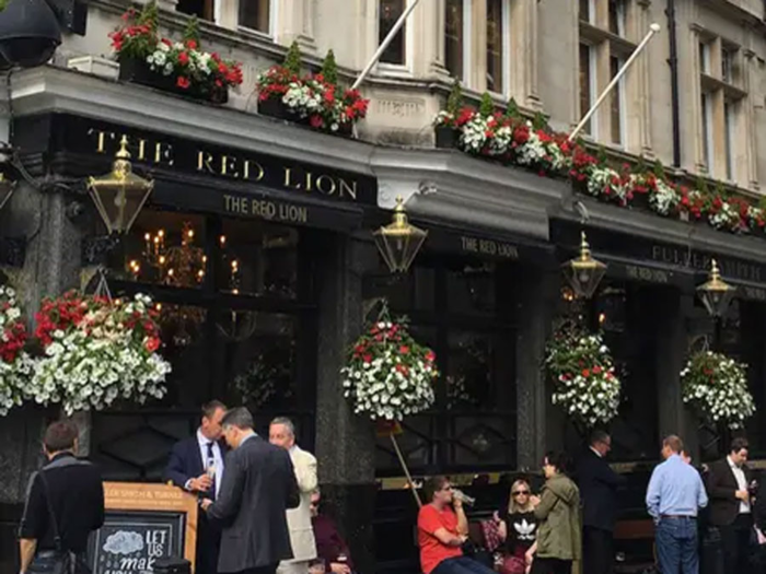 Drink like a local in London