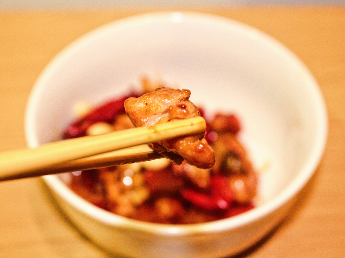 However, compared to the mandarin orange chicken, I thought the pieces of meat in the kung pao chicken were small.