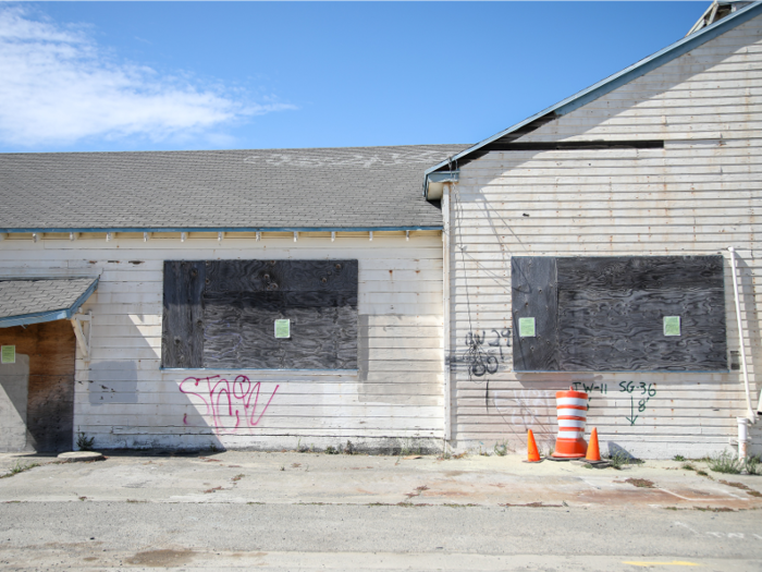 At the time of a Reuters investigation in January 2019, Navy contractors had unearthed 1,289 low-level radioactive objects in the ground beneath the Treasure Island neighborhood.