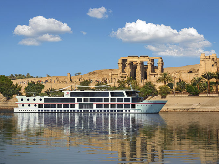 Cairo round trip on the Viking Ra