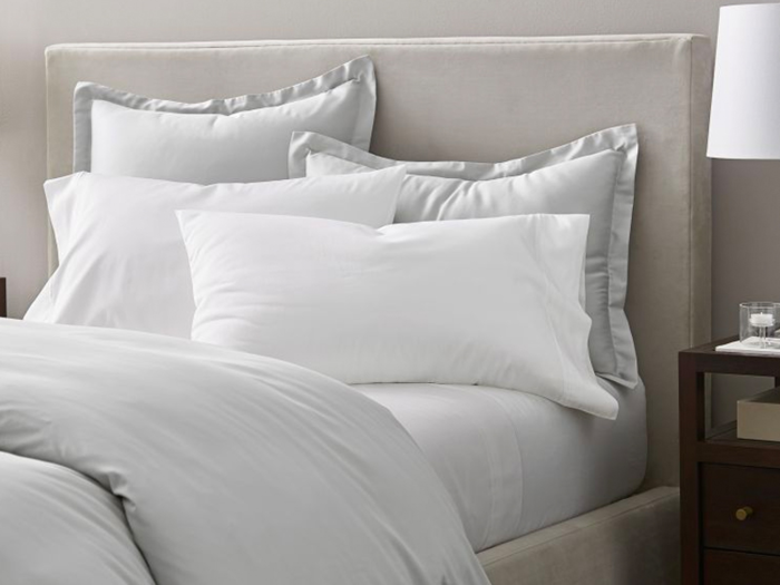 30. A luxurious sheet set