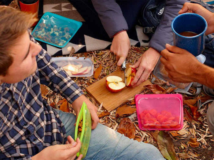 20. Convenient and eco-friendly silicone snack bags