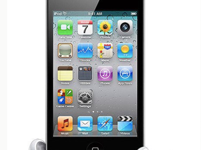 2011: Apple iPod touch 8GB with FaceTime camera