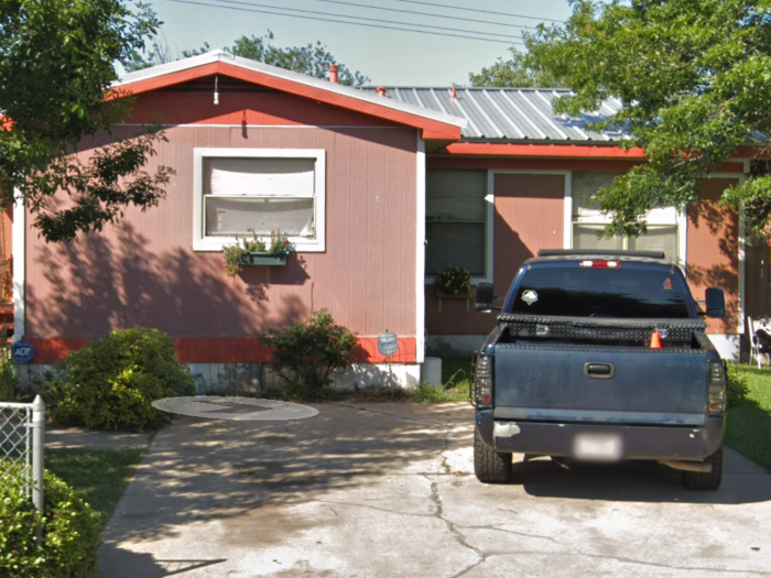 This pink bungalow in Austin, Texas, costs $200,000.